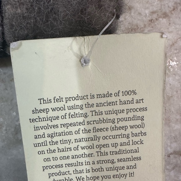 NWT sheep wool bag Rising Tide - Picture 4 of 5